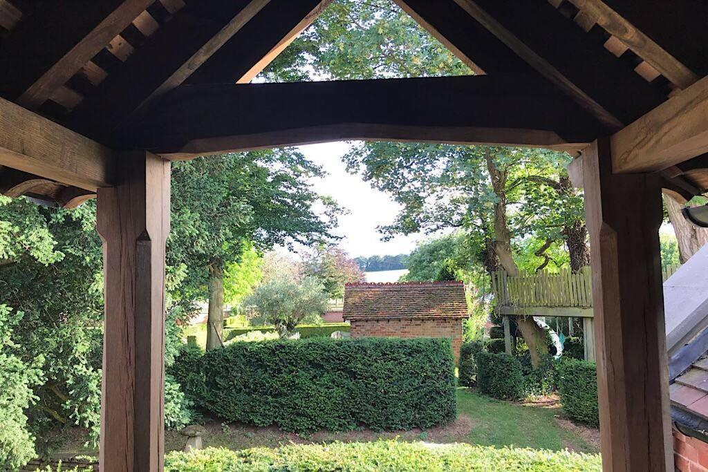Beautiful Rural Apt, Walking Distance To Three Choirs Vineyard/Brassiere Gloucestershire Apartman Newent Kültér fotó